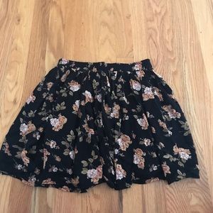 Brandy Melville mini skirt